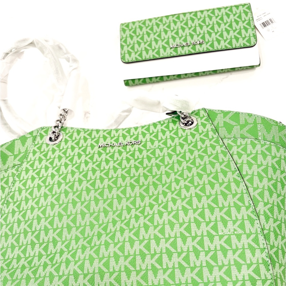 Michael Kors Jungle Green Purse and Wallet - Picture 3 of 6